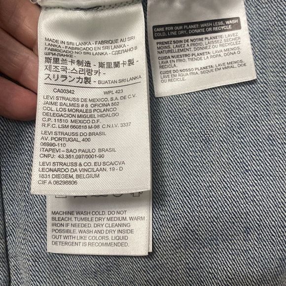 Levis hooded Jacket - Picture 4 of 5